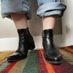 9M BLONDO WATERPROOF BOOTIES